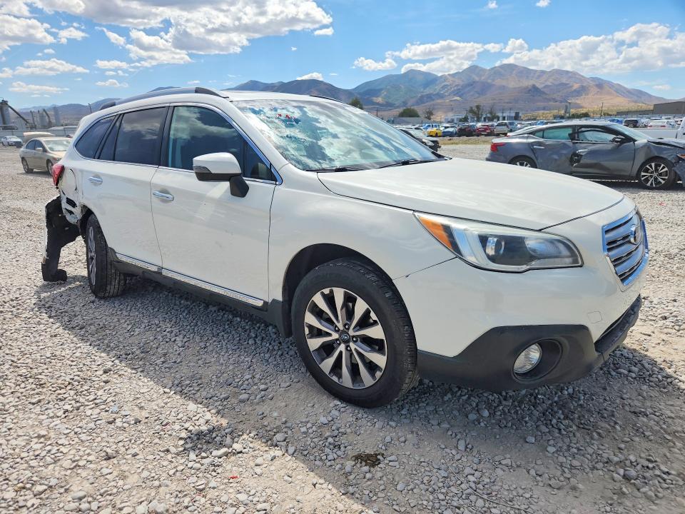 Photo 4 from auction – 2017 SUBARU OUTBACK with VIN 4S4BSATCXH3391436