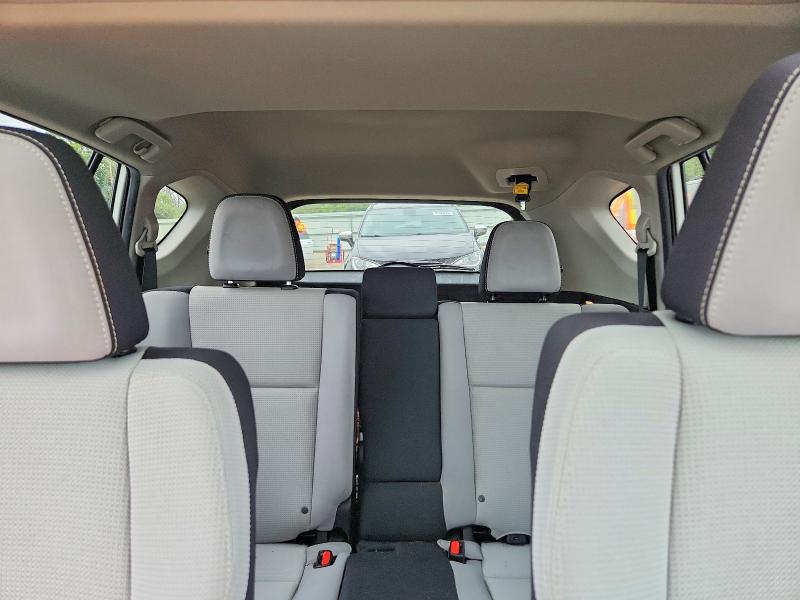 Foto 10 de la subasta – 2018 TOYOTA RAV4 con VIN 2T3RFREV1JW757131