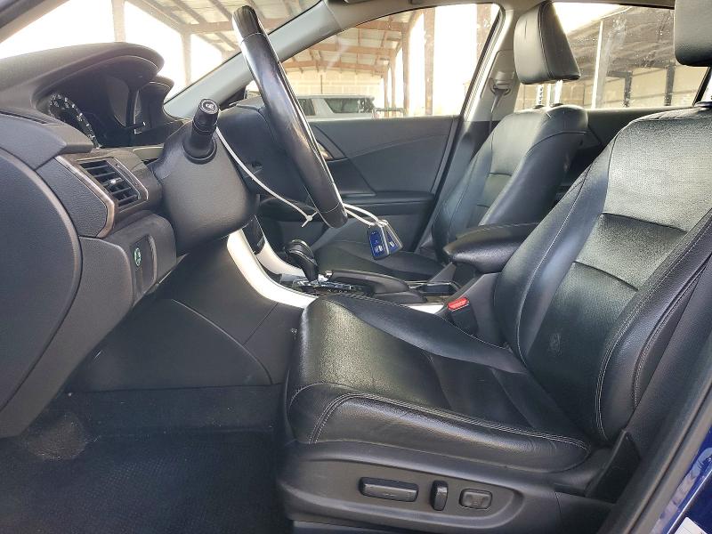 Photo 7 from auction – 2017 HONDA ACCORD with VIN JHMCR6F56HC024126