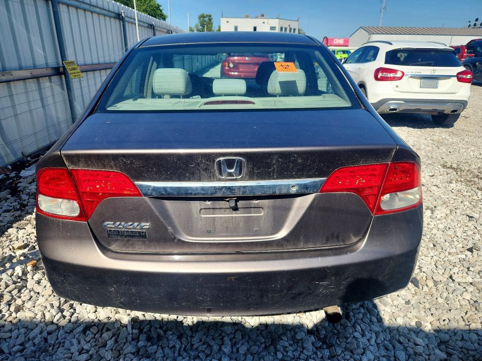 Photo 6 from auction – 2011 HONDA CIVIC with VIN 19XFA1F52BE020194