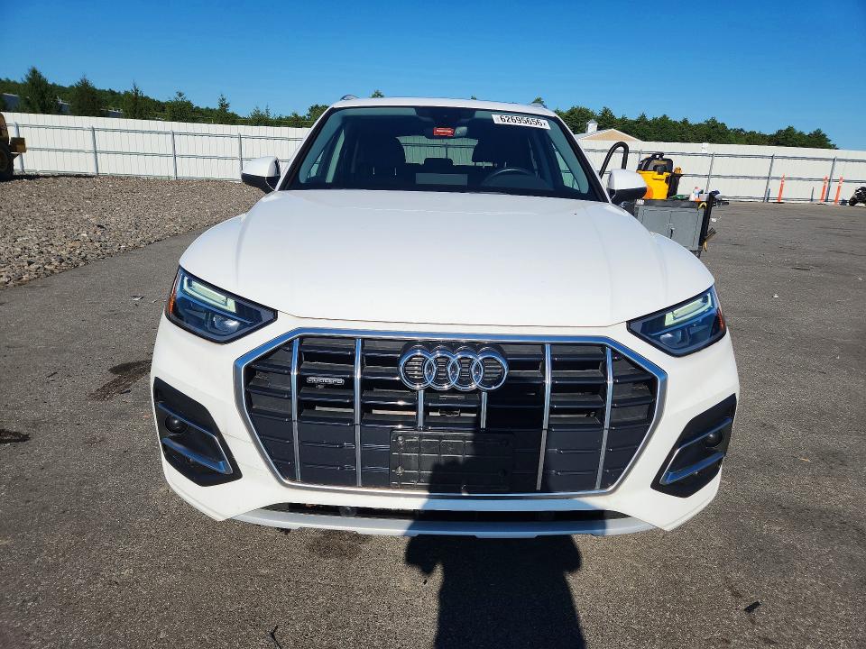 Photo 5 from auction – 2021 AUDI Q5 with VIN WA1AAAFY8M2101005
