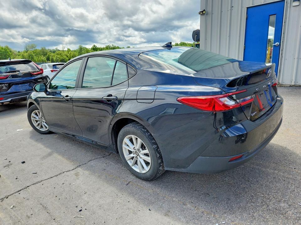 Photo 2 from auction – 2025 TOYOTA CAMRY with VIN 4T1DAACK2SU010120