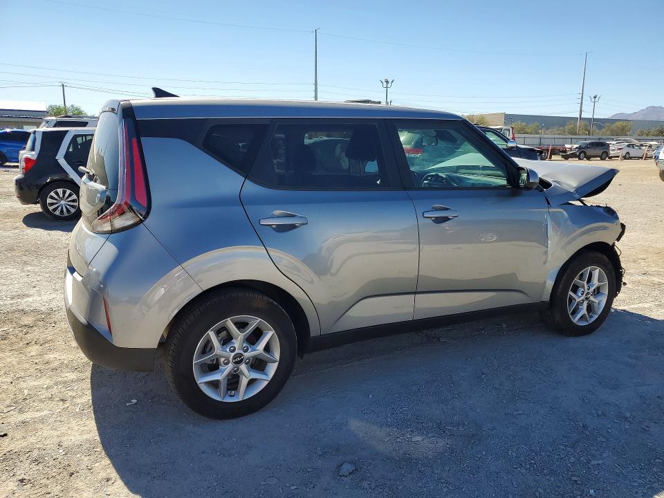 Zdjęcie 3 z aukcji – 2025 KIA SOUL z VIN KNDJ23AU4S7929295