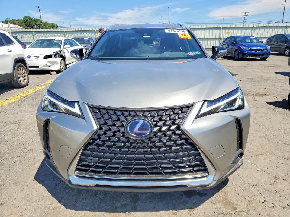 Photo 5 from auction – 2021 LEXUS UX with VIN JTHP9JBH7M2040906