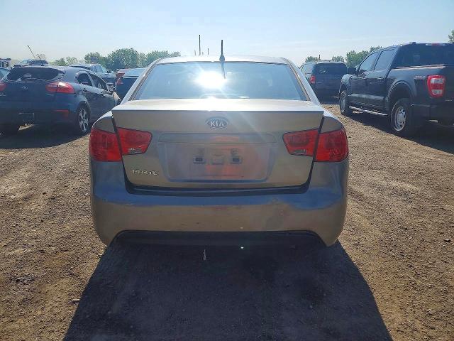 Photo 6 from auction – 2013 KIA FORTE with VIN KNAFT4A25D5647640