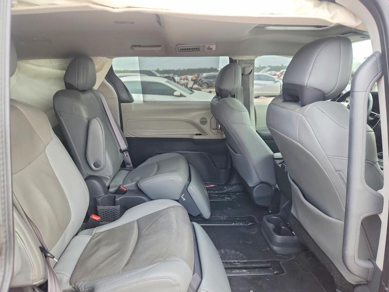 Снимка 11 от търг – 2021 TOYOTA SIENNA с VIN 5TDZRKEC2MS066841
