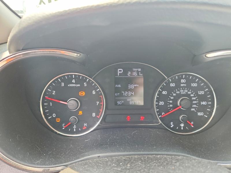 Photo 9 from auction – 2017 KIA FORTE with VIN 3KPFK4A71HE115426