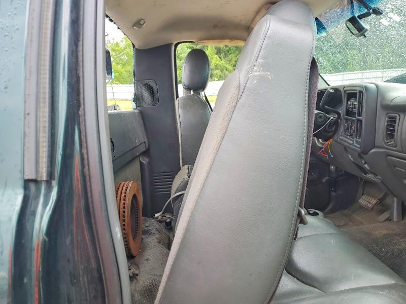 Photo 10 from auction – 2006 CHEVROLET SILVERADO with VIN 1GCEC14Z76E216810
