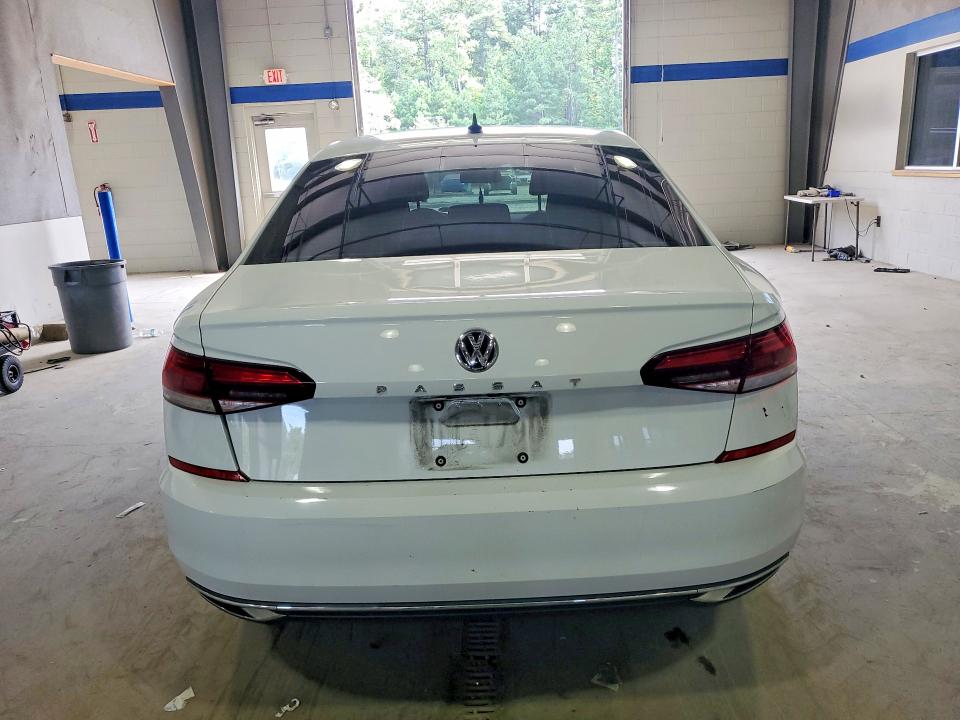 Photo 6 from auction – 2021 VOLKSWAGEN PASSAT with VIN 1VWAA7A33MC006993