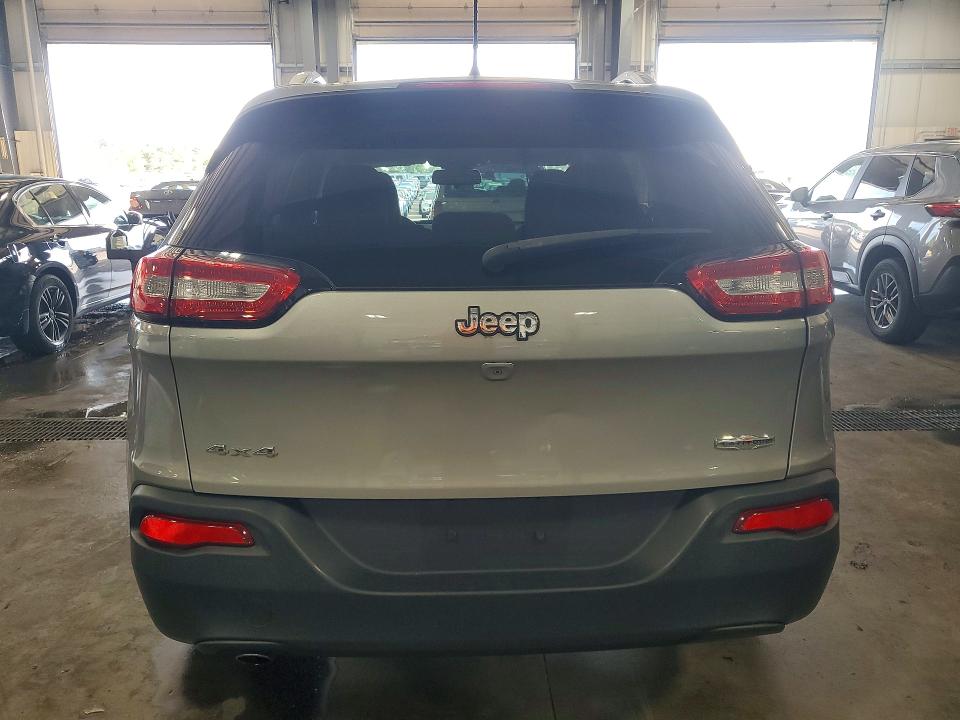 Foto 6 de la subasta – 2015 JEEP CHEROKEE con VIN 1C4PJMCB5FW544998