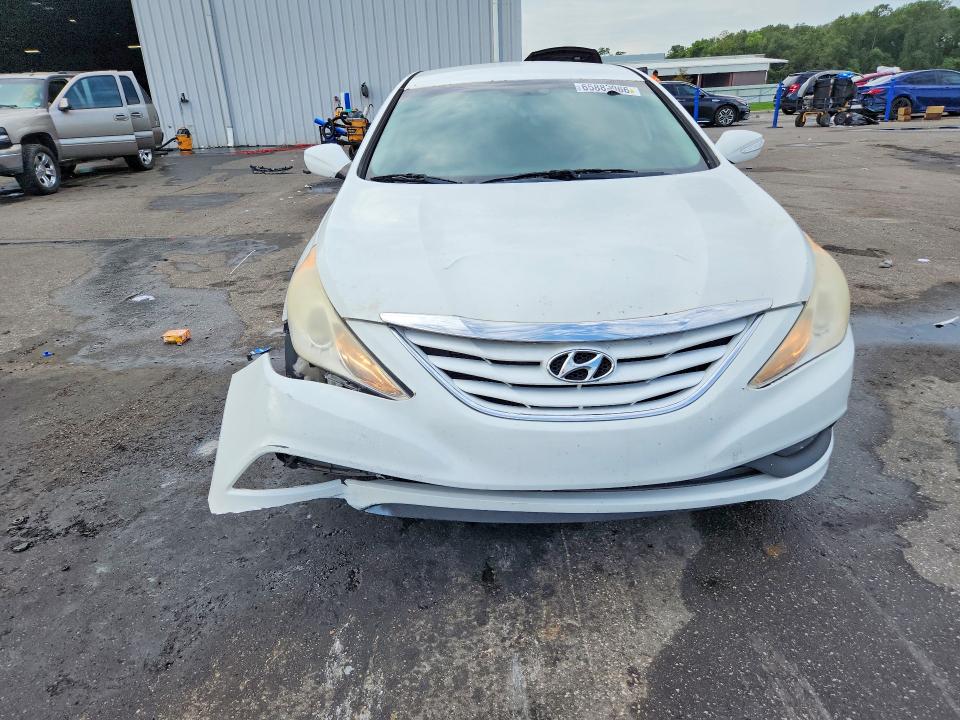 Photo 5 from auction – 2014 HYUNDAI SONATA with VIN 5NPEB4ACXEH882398