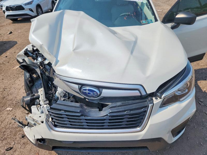 Photo 12 from auction – 2019 SUBARU FORESTER with VIN JF2SKACC8KH470538