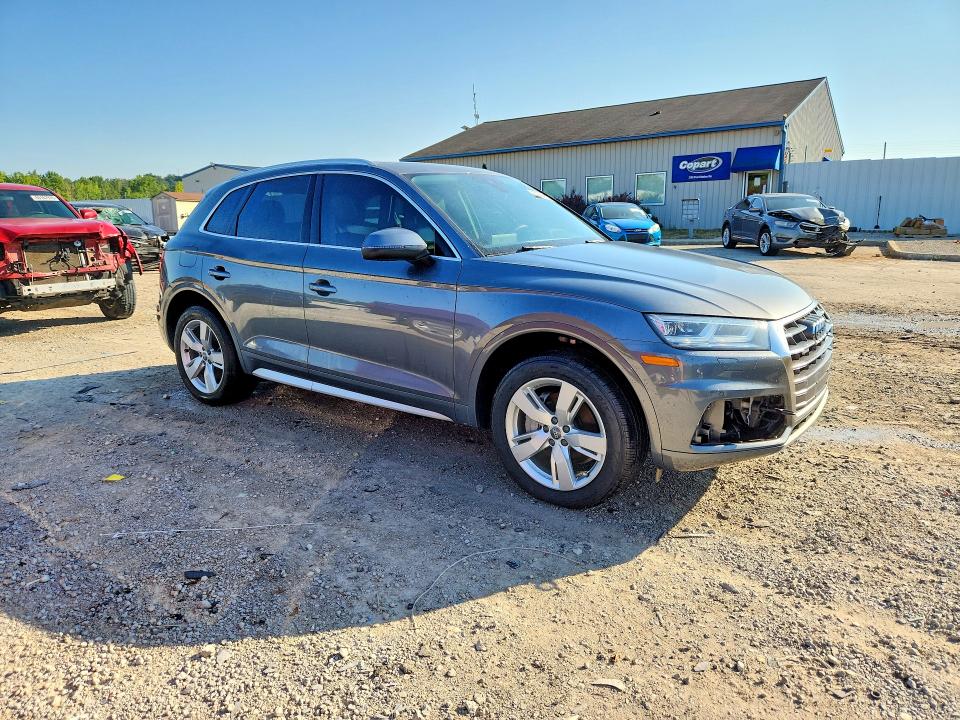 Photo 4 from auction – 2018 AUDI Q5 with VIN WA1BNAFY5J2017793