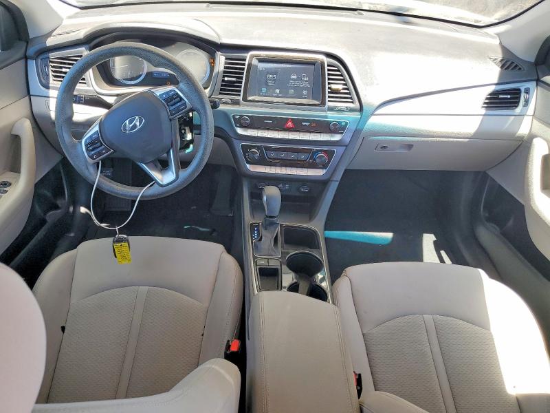 Photo 8 from auction – 2018 HYUNDAI SONATA with VIN 5NPE24AFXJH632423