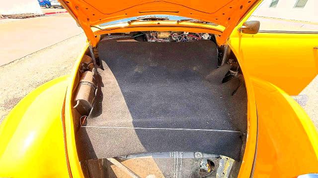 Photo 11 from auction – 1984 VOLKSWAGEN BUG with VIN 11E0114809