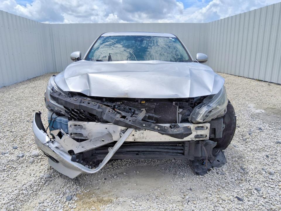 Photo 5 from auction – 2019 NISSAN ALTIMA with VIN 1N4BL4DV7KC146741