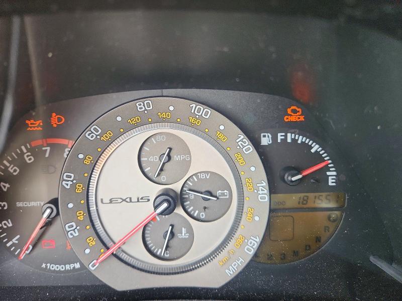 Photo 9 from auction – 2001 LEXUS IS with VIN JTHBD182010032309