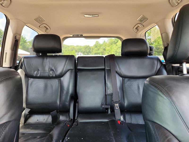 Photo 10 from auction – 2011 LEXUS LX with VIN JTJHY7AXXB4060232