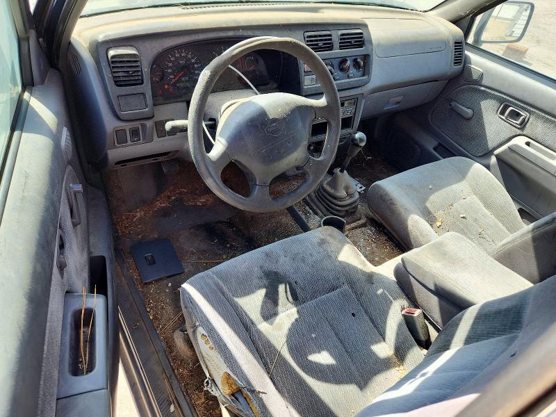 Photo 8 from auction – 2000 NISSAN FRONTIER with VIN 1N6DD26S0YC378952