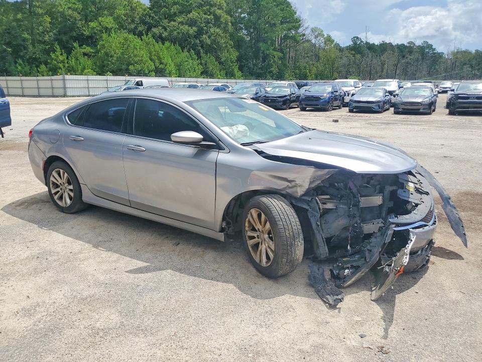 Photo 4 from auction – 2016 CHRYSLER 200 with VIN 1C3CCCAB2GN120616