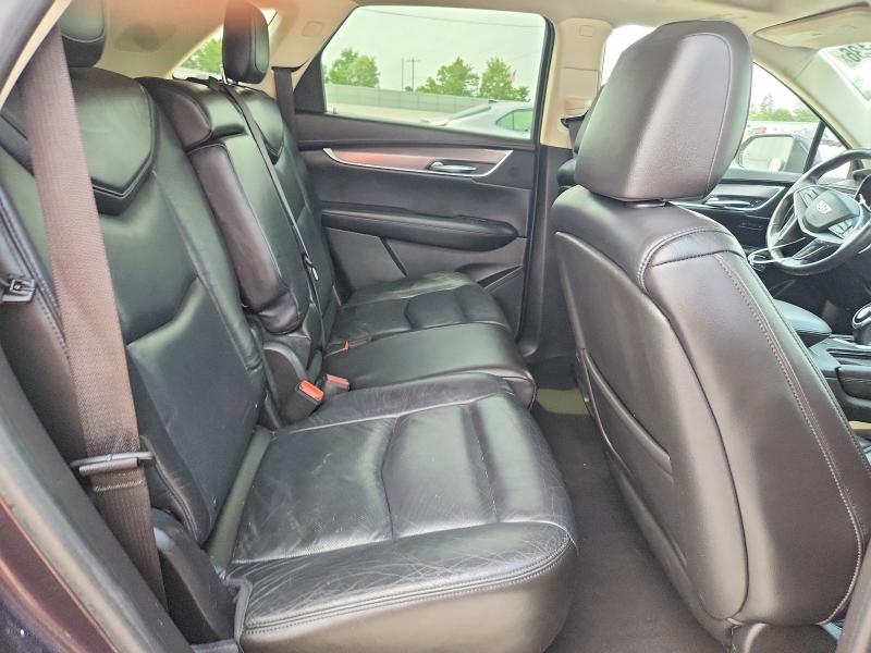 Photo 11 from auction – 2017 CADILLAC XT5 with VIN 1GYKNDRS1HZ104746