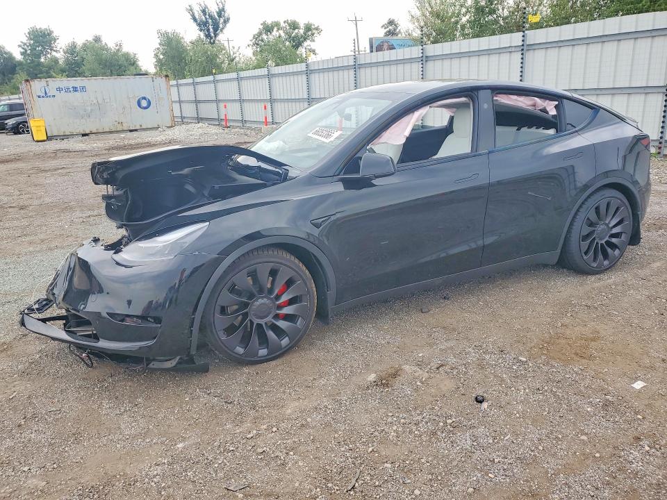 TESLA MODEL Y 2023 with VIN 7SAYGDEF1PF858899 - Photo from auction