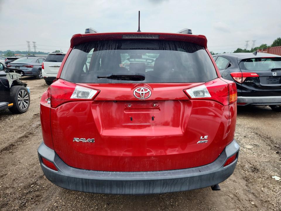 Снимка 6 от търг – 2015 TOYOTA RAV4 с VIN JTMBFREV7FD127233
