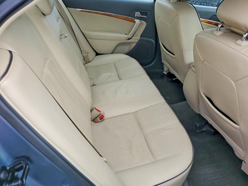 Фото 10 с аукциона – 2011 LINCOLN MKZ с VIN 3LNHL2GC4BR770240