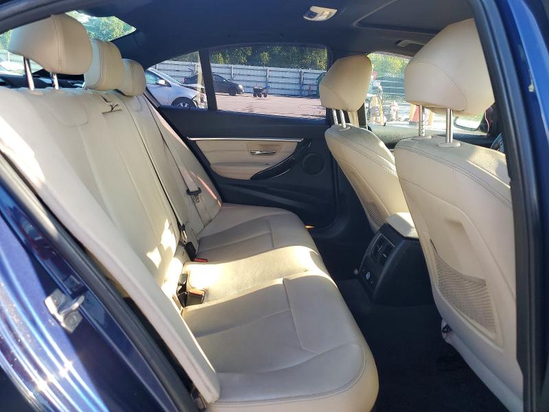 Photo 10 from auction – 2017 BMW 330 with VIN WBA8D9G50HNU60266
