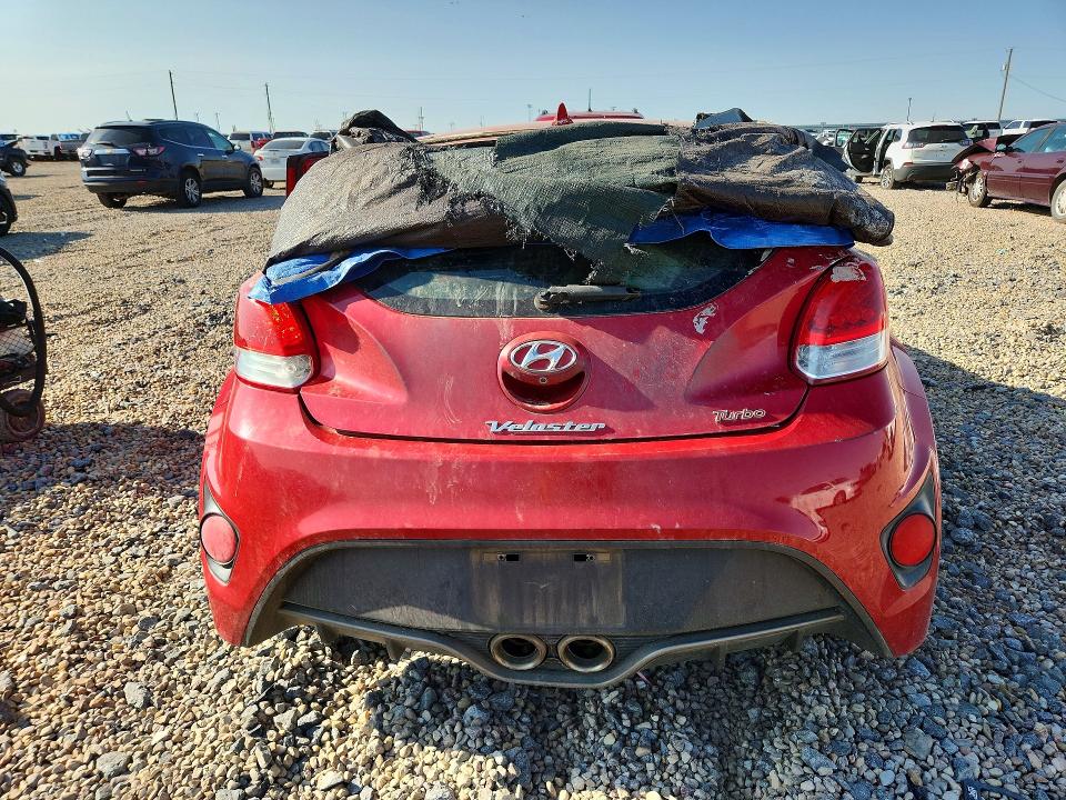 Photo 6 from auction – 2017 HYUNDAI VELOSTER with VIN KMHTC6AE8HU309393