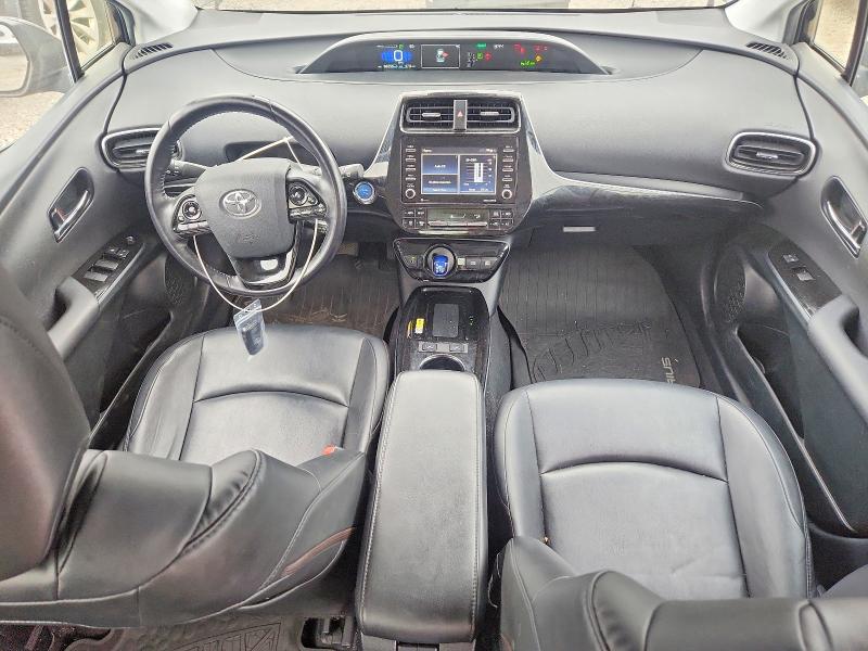Photo 8 from auction – 2021 TOYOTA PRIUS with VIN JTDKAMFU7M3136623