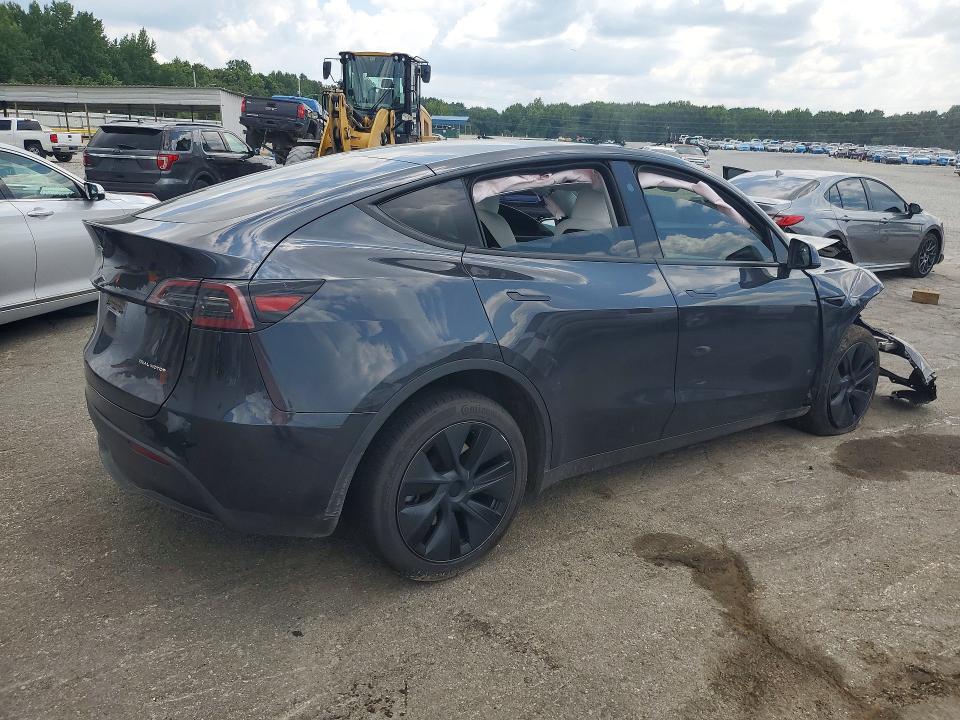 Photo 3 from auction – 2025 TESLA MODEL Y with VIN 7SAYGAEE9SF230748