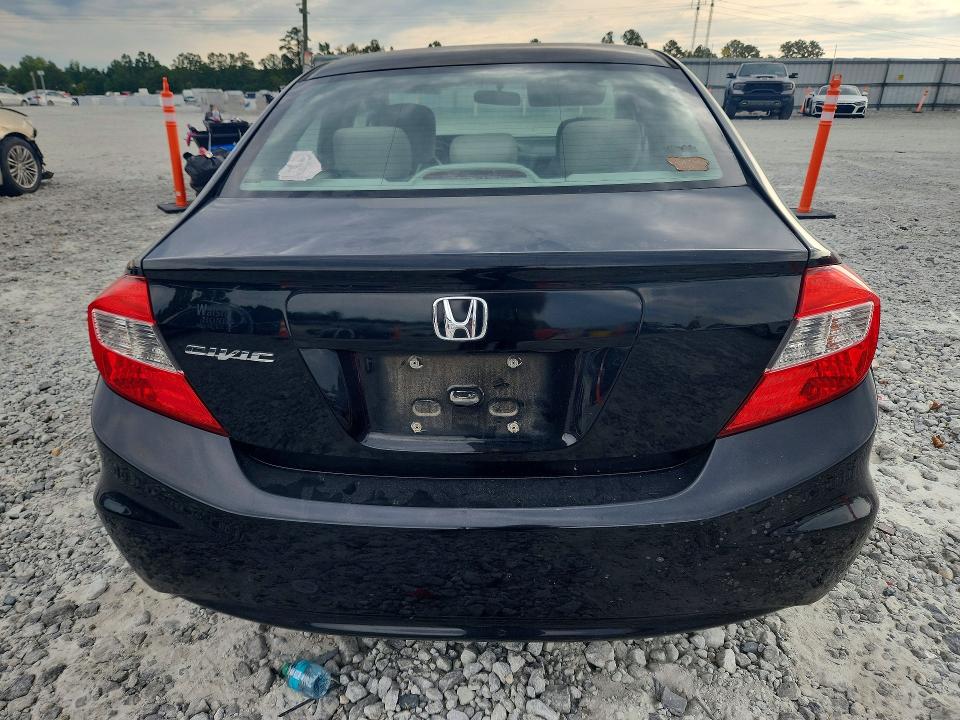 Photo 6 from auction – 2012 HONDA CIVIC with VIN 19XFB2F82CE058703