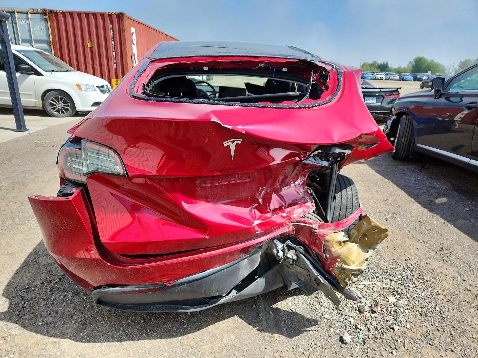 صورة رقم 6 من المزاد - 2025 TESLA MODEL Y مع VIN 7SAYGDEE7SF286205