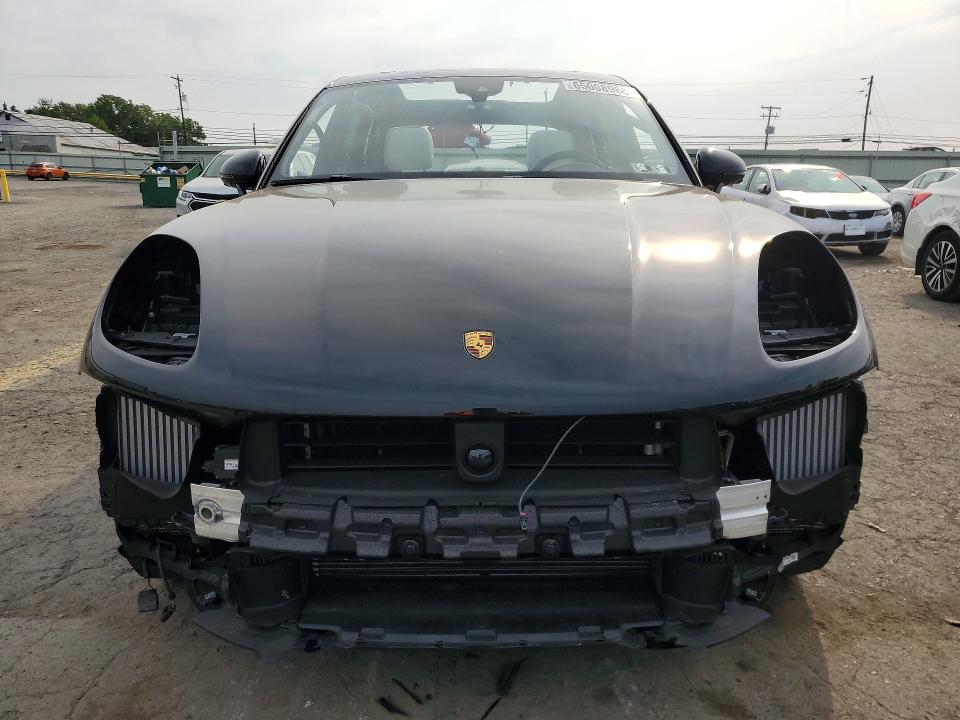 Photo 5 from auction – 2026 PORSCHE MACAN with VIN WP1AG2A57TLB41557