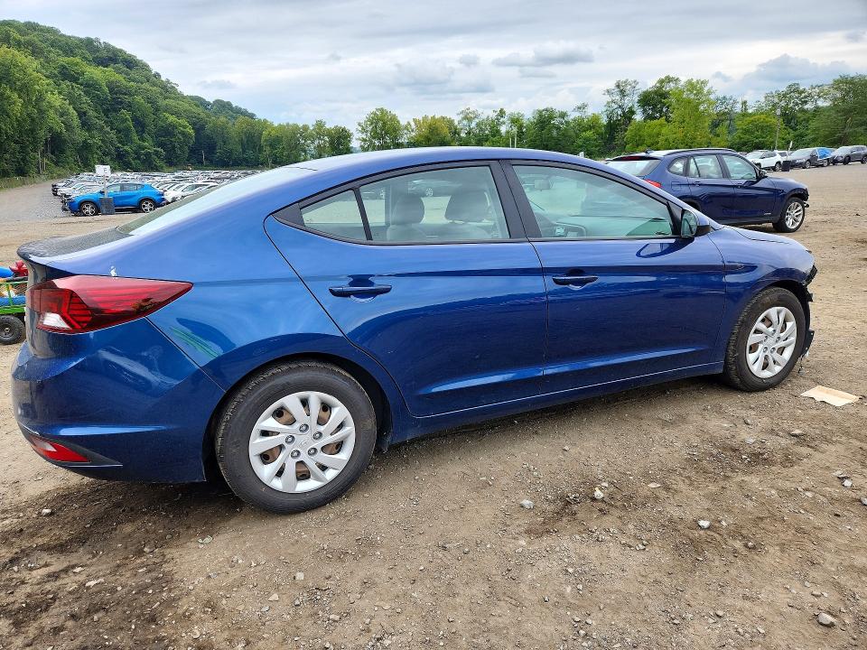 Photo 3 from auction – 2019 HYUNDAI ELANTRA with VIN 5NPD74LF4KH487942