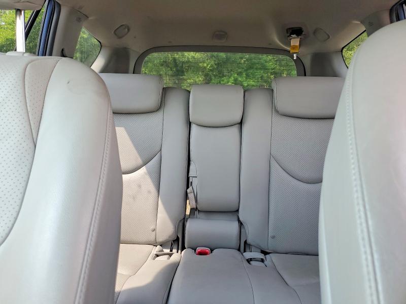 Photo 10 from auction – 2007 TOYOTA RAV4 with VIN JTMBK31V675037890