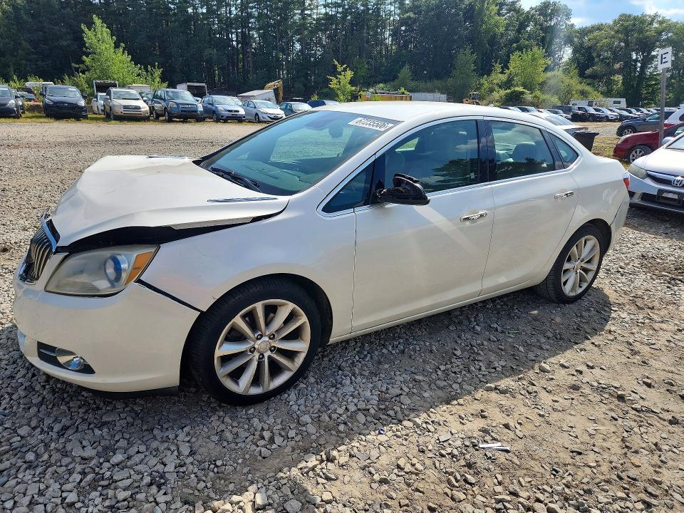 BUICK VERANO 2014 with VIN 1G4PP5SK5E4114528 - Photo from auction
