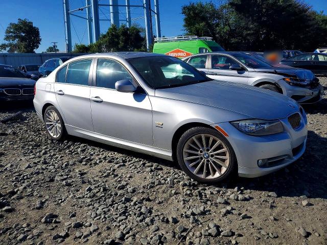 Photo 4 from auction – 2011 BMW 335 with VIN WBAPL5G54BNN23223