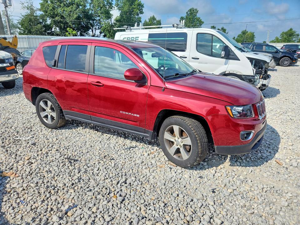Photo 4 from auction – 2017 JEEP COMPASS with VIN 1C4NJDEB7HD175998