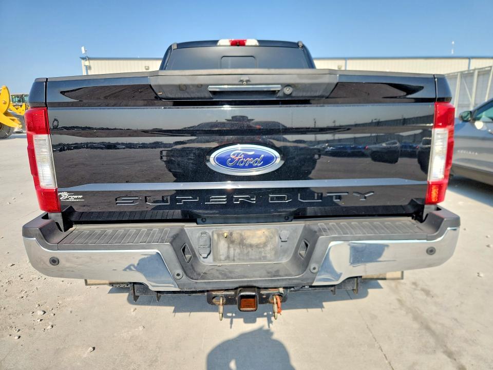 Photo 6 from auction – 2017 FORD F250 with VIN 1FT7W2BT3HEC40674