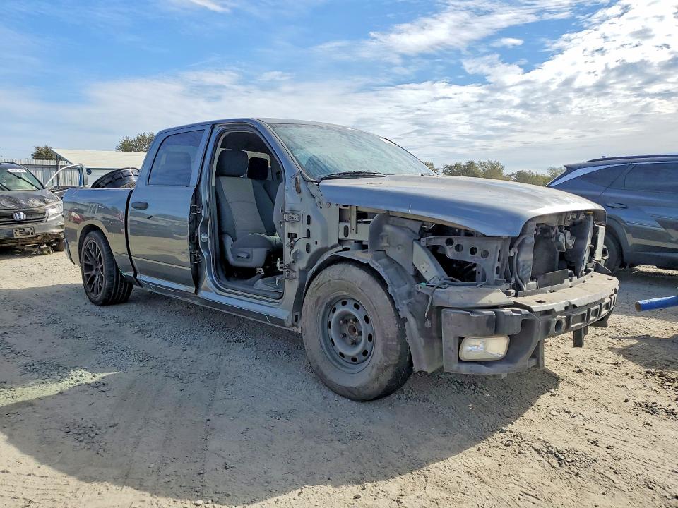 Фото 4 с аукциона – 2012 DODGE RAM 1500 с VIN 1C6RD6KT3CS132532