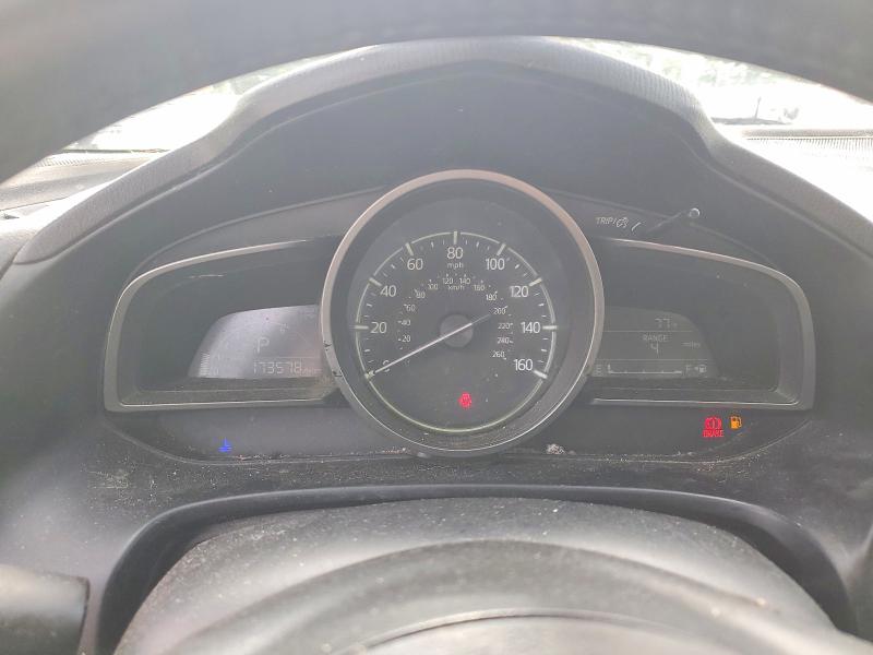 Photo 9 from auction – 2017 MAZDA 3 with VIN 3MZBN1V73HM115980