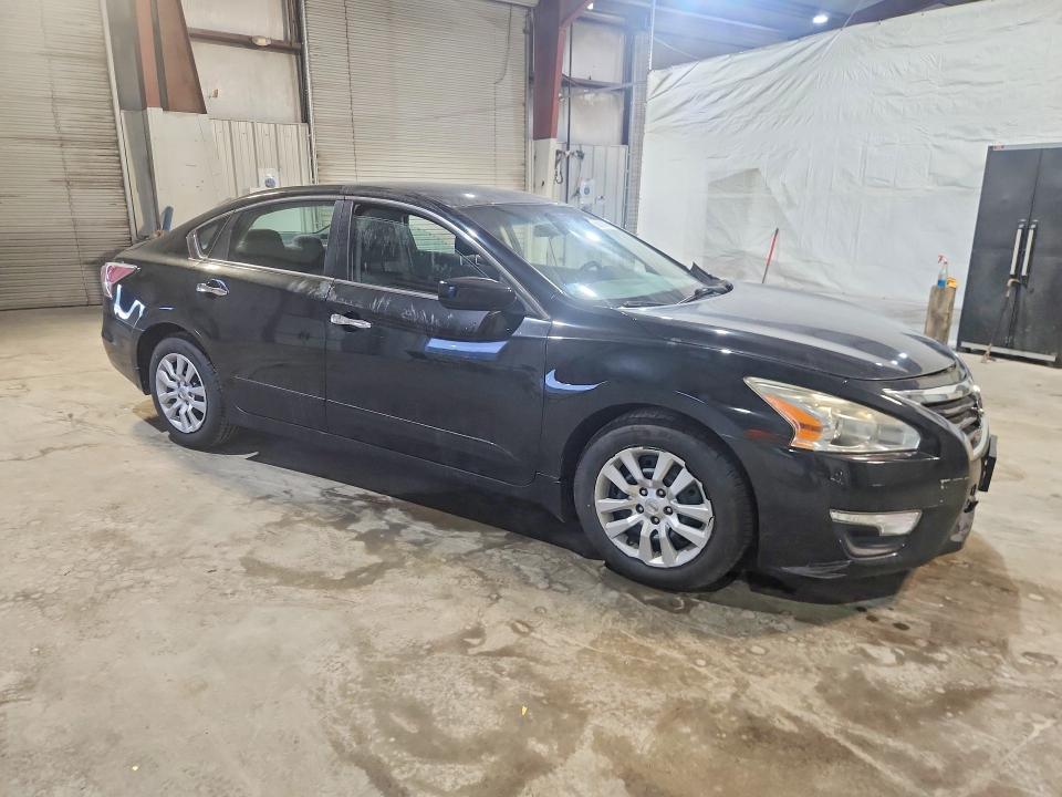 Photo 4 from auction – 2015 NISSAN ALTIMA with VIN 1N4AL3APXFN397565