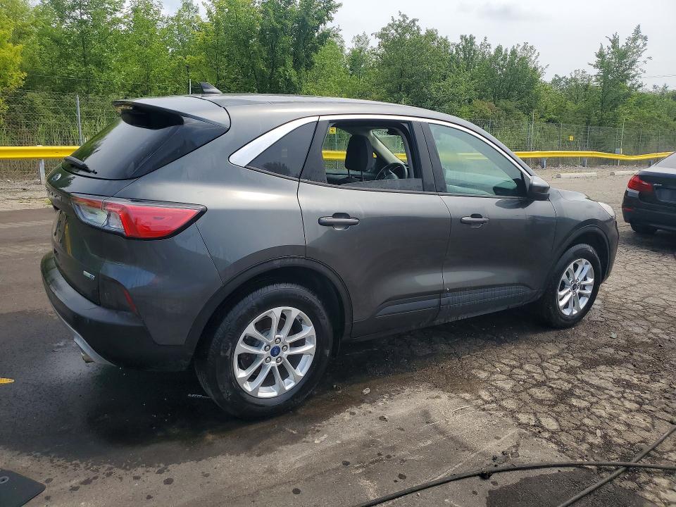 Photo 3 from auction – 2020 FORD ESCAPE with VIN 1FMCU9G60LUB40705