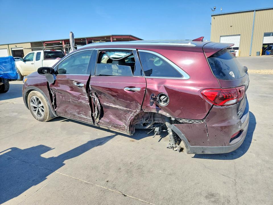 Photo 2 from auction – 2019 KIA SORENTO with VIN 5XYPH4A59KG530814
