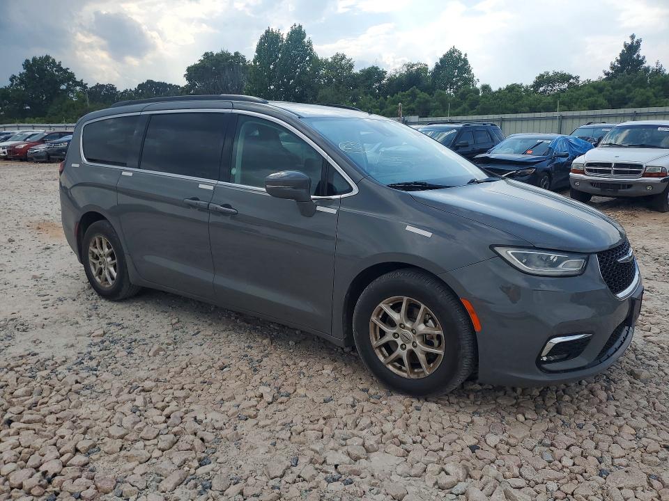 Photo 4 from auction – 2022 CHRYSLER PACIFICA with VIN 2C4RC1BG5NR167756