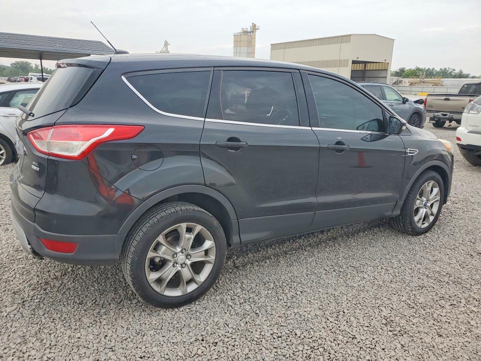 Photo 3 from auction – 2013 FORD ESCAPE with VIN 1FMCU9HX0DUC10406