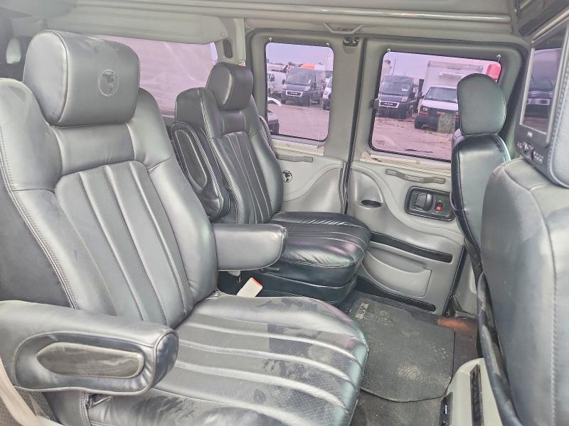 Photo 11 from auction – 2012 CHEVROLET EXPRESS G1500 with VIN 1GBSGDC42C1113512