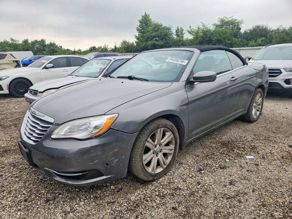 CHRYSLER 200 2011 with VIN 1C3BC2EG8BN620347 - Photo from auction